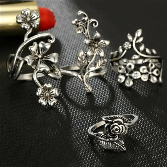 Silver Flower Ring Set - Picture 3 of 6